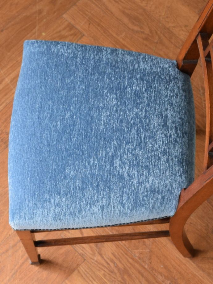 アンティークの椅子の座面