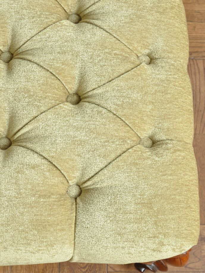 スツールの座面の生地