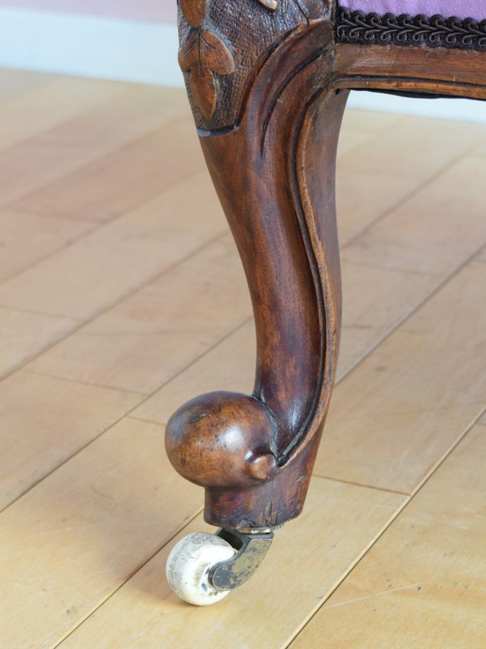 アンティーク椅子の脚