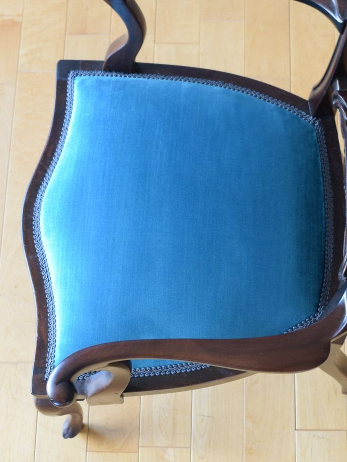 アンティークの椅子の座面