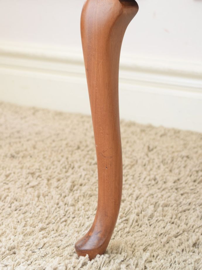 アンティーク椅子の脚