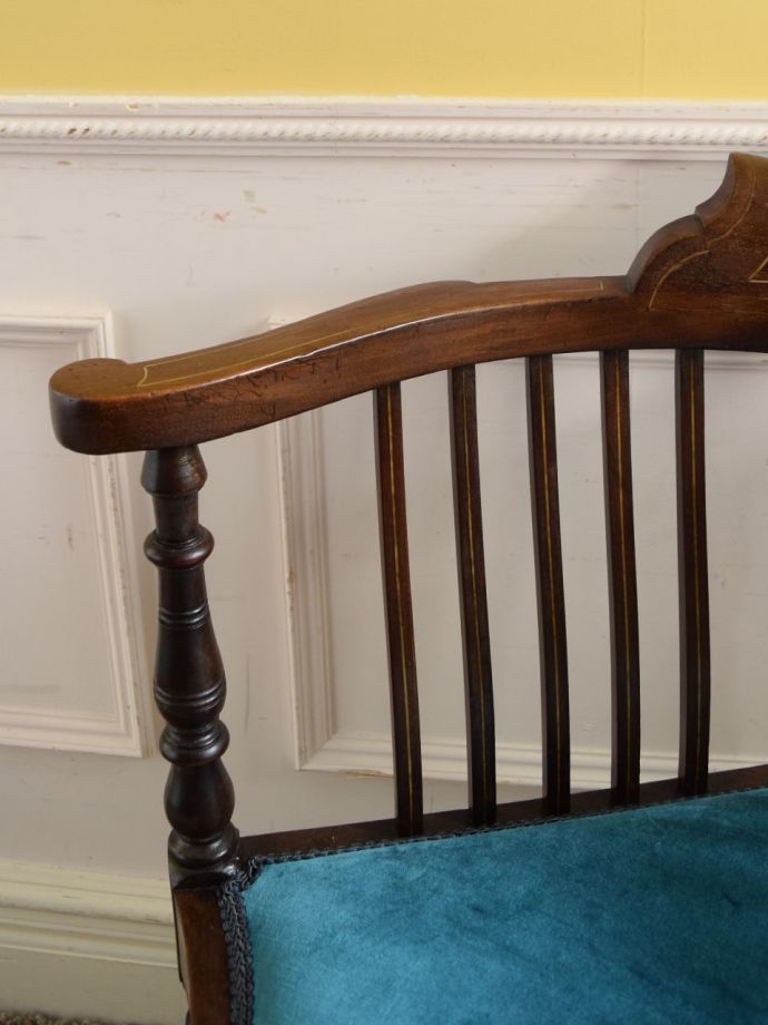 コーナーチェアのアーム