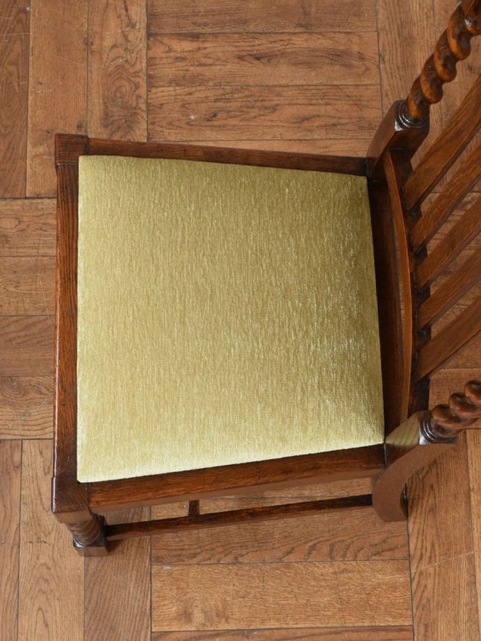 アンティークの椅子の座面