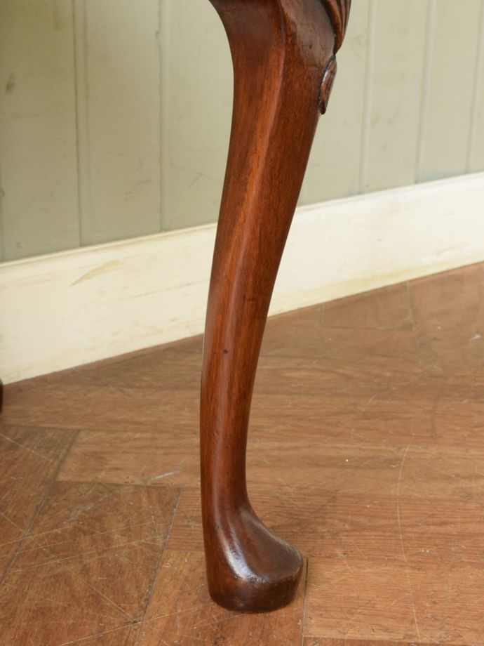 アンティーク椅子の脚