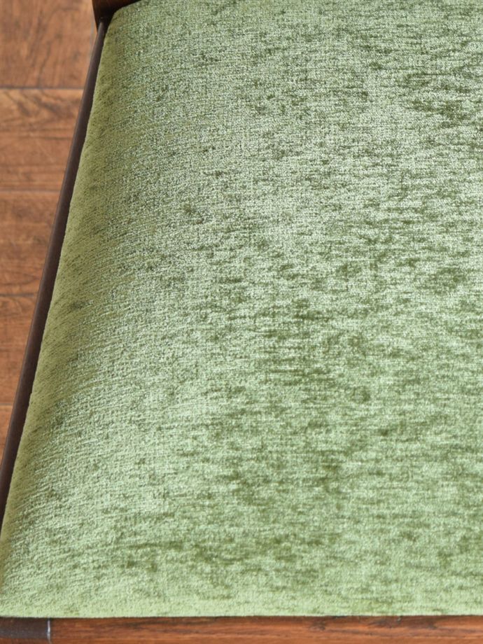 サロンチェアの座面の生地