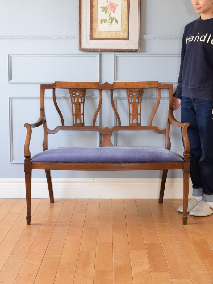 英国アンティークの椅子、セティ