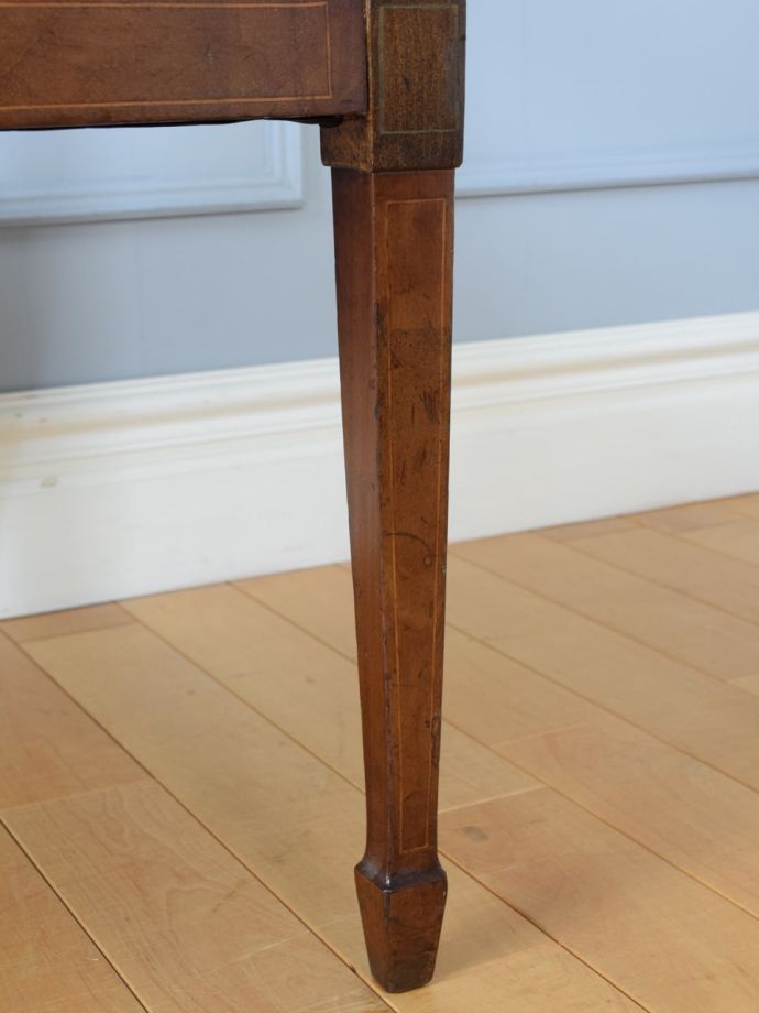 アンティーク椅子の脚