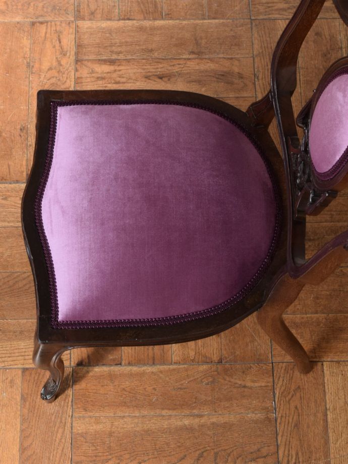 アンティークの椅子の座面