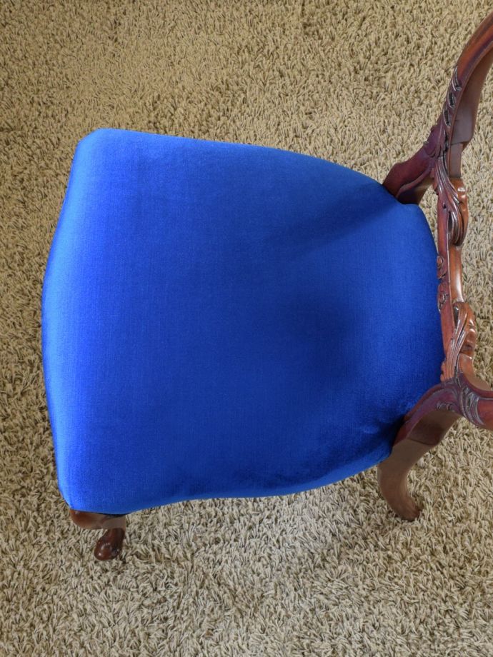 アンティークの椅子の座面