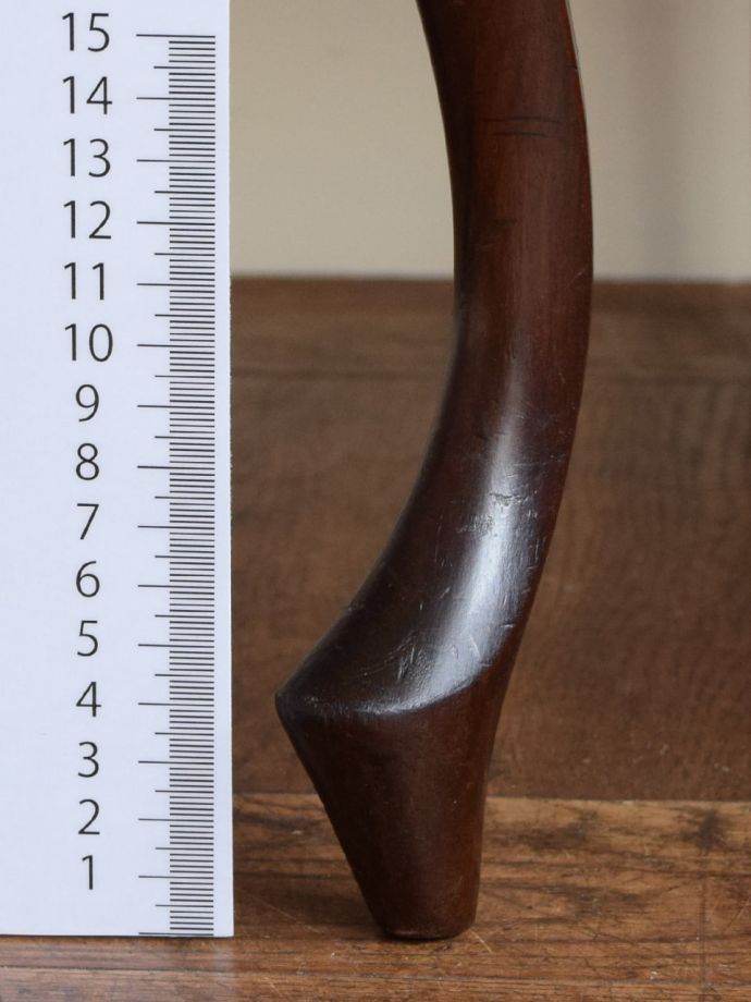 アンティーク椅子の脚