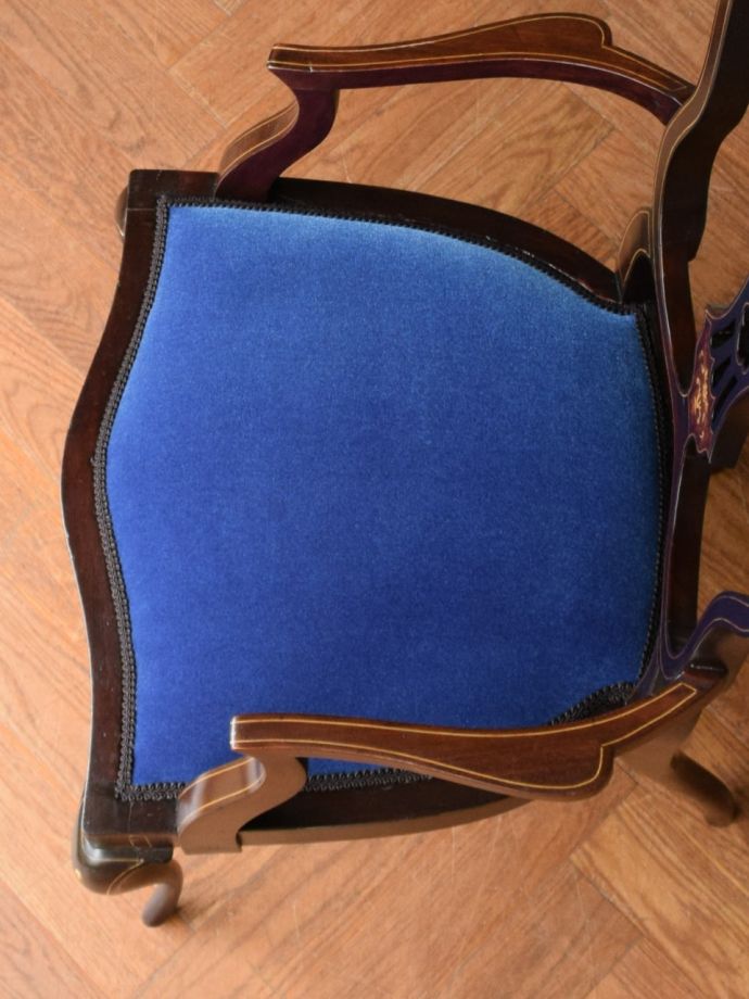 アンティークの椅子の座面