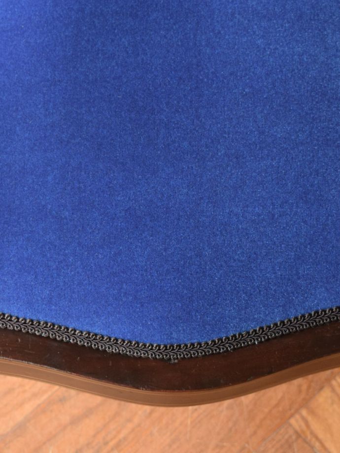 サロンチェアの座面の生地