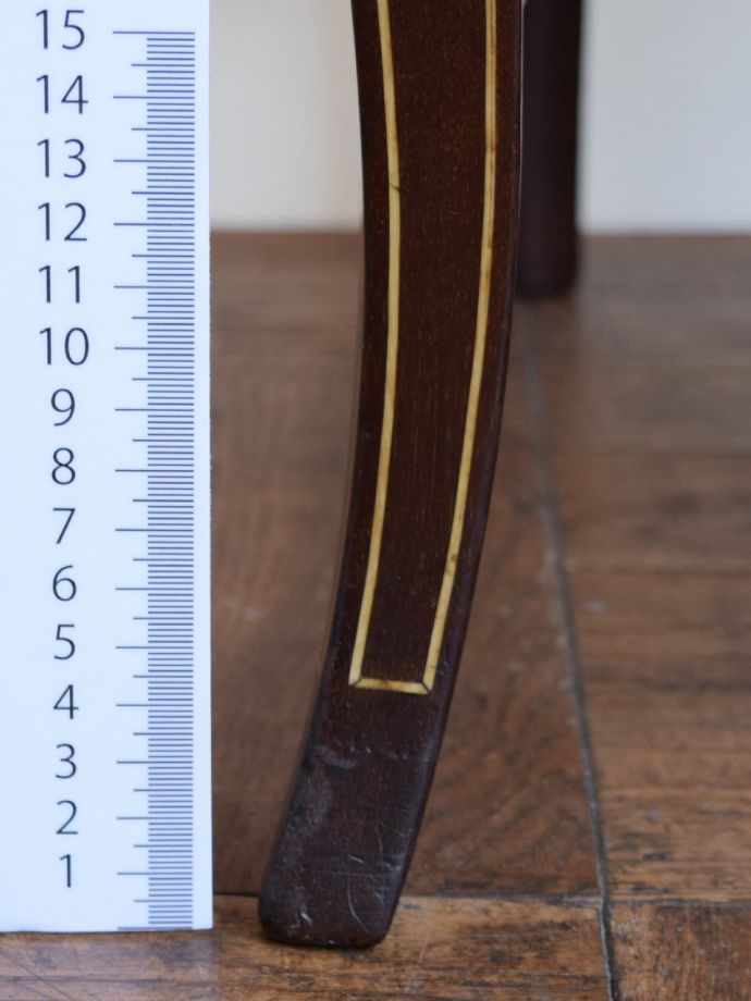 アンティーク椅子の脚