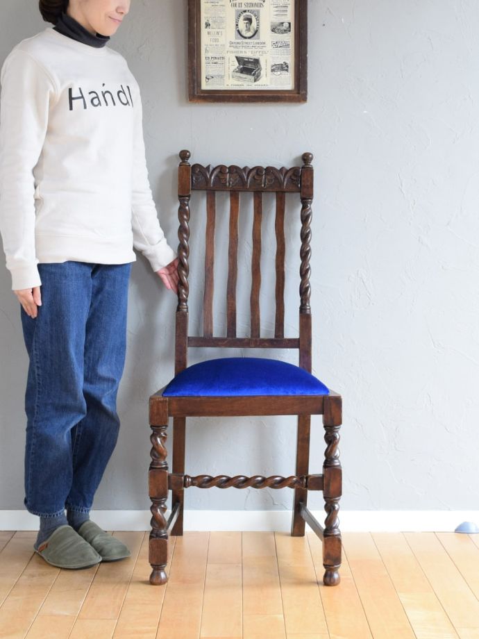英国アンティークのダイニングチェア