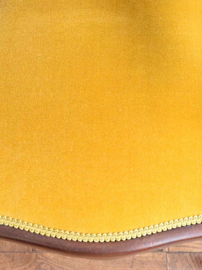 サロンチェアの座面の生地