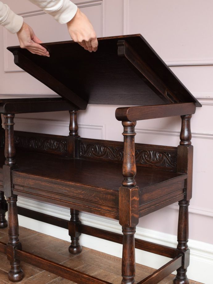 可動もカンタンなアンティークベンチ