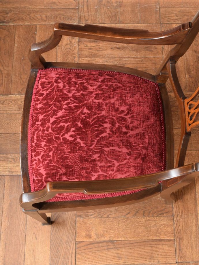 アンティークの椅子の座面