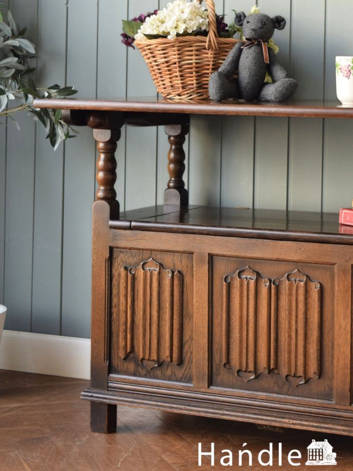 英国のおしゃれなアンティーク家具