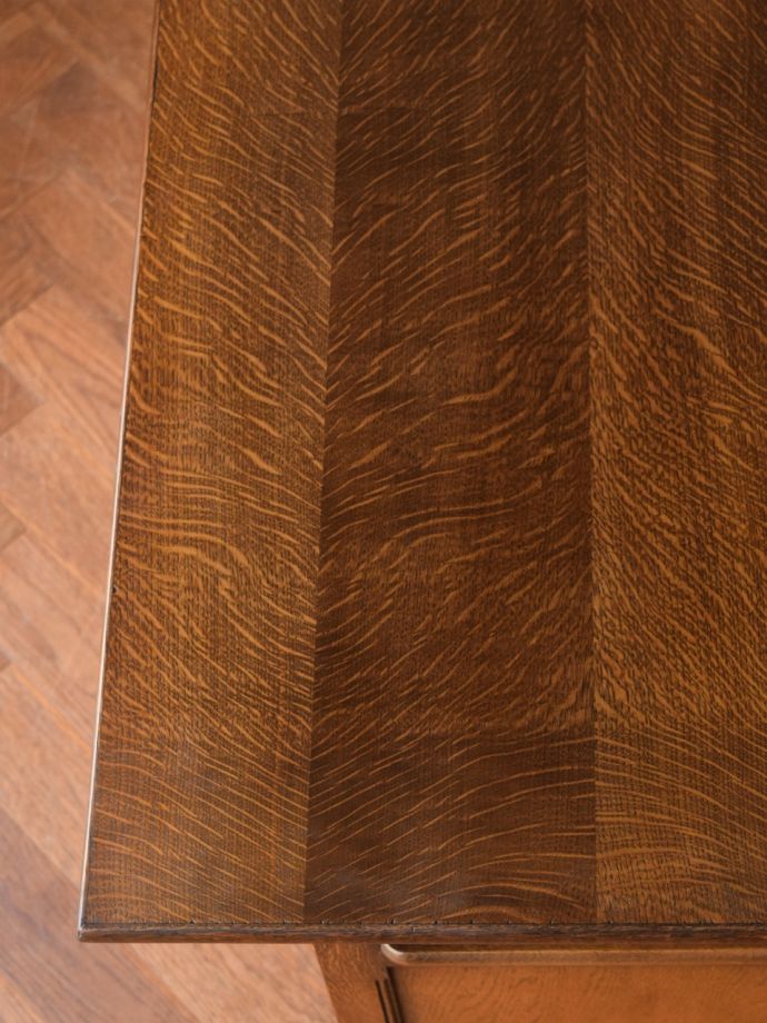 アンティーク家具の天板