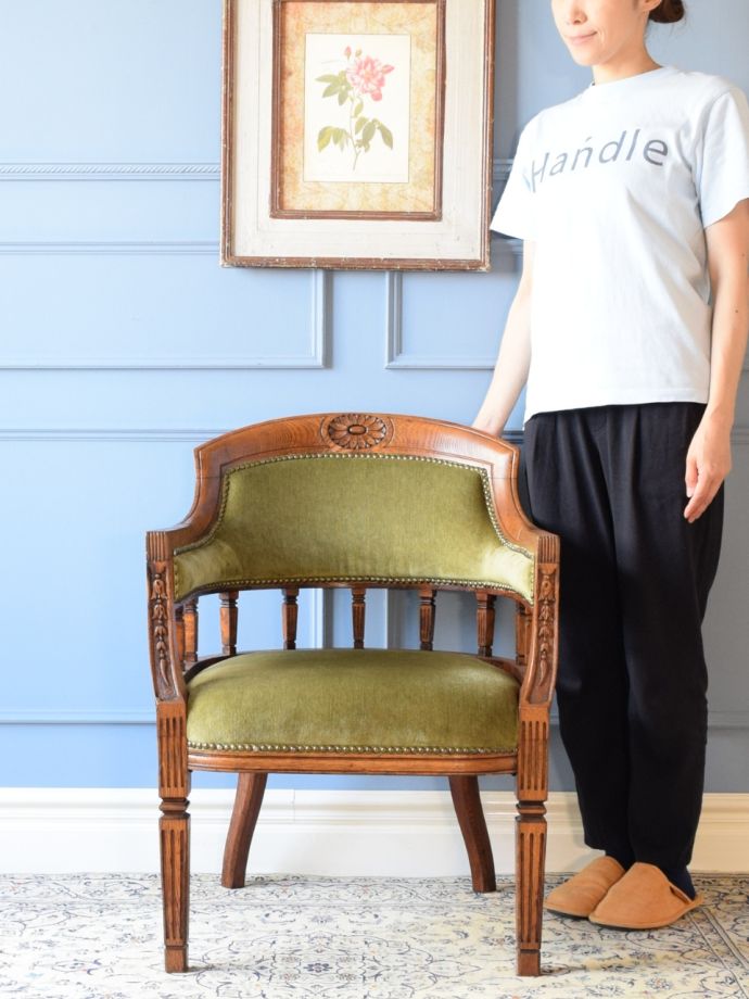 上品な雰囲気が漂うチェア