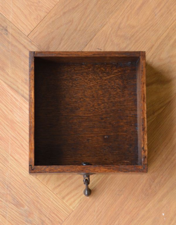 引き出し付きの玄関収納