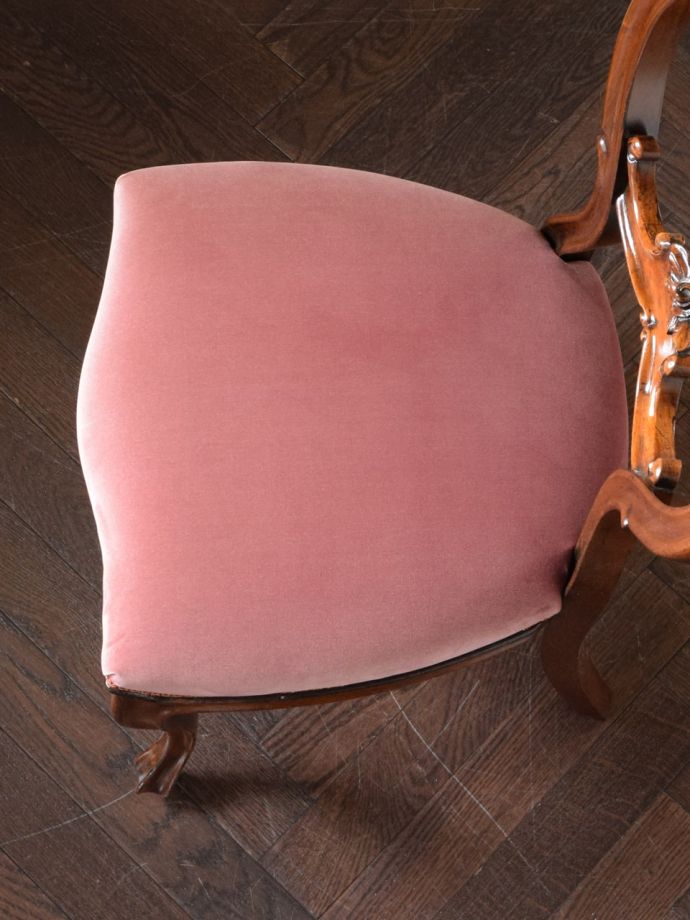 アンティークの椅子の座面