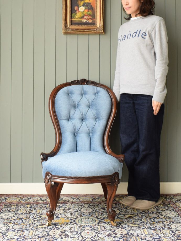 アンティークのパーソナルチェア