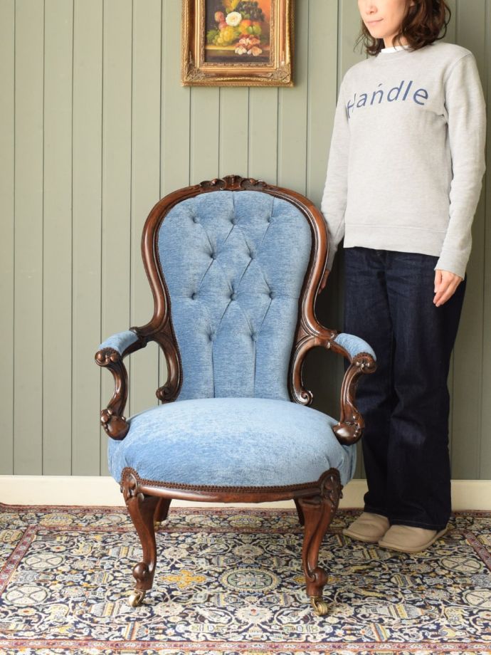 アンティークのパーソナルチェア