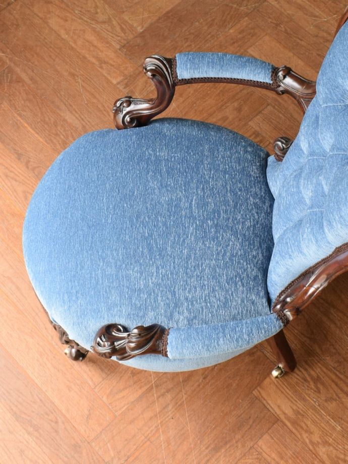 アンティークの椅子の座面