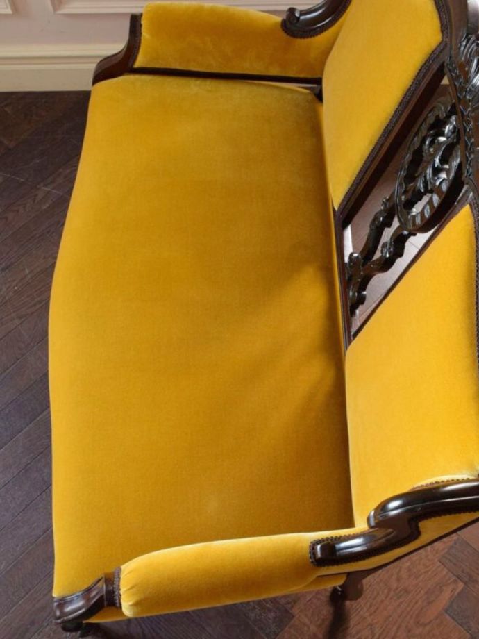 アンティークソファの座面