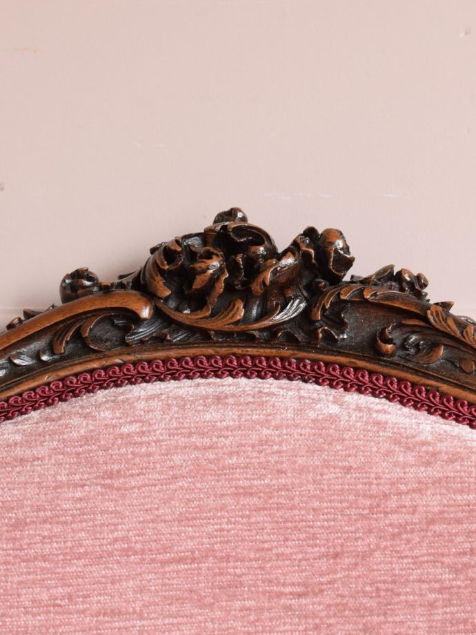 英国アンティークらしい装飾