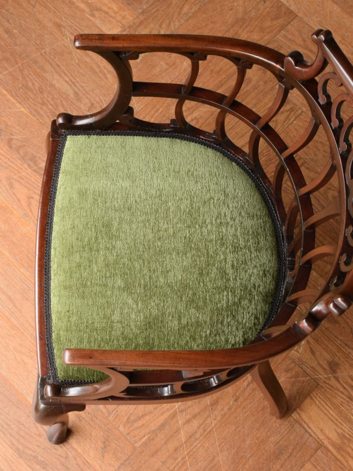 アンティークの椅子の座面