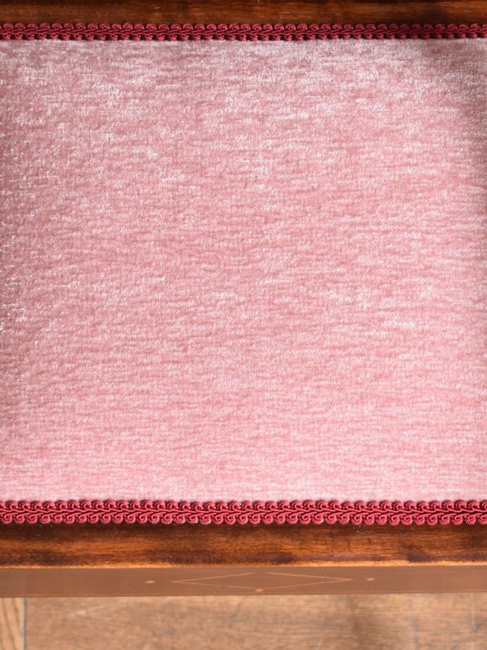 サロンチェアの座面の生地