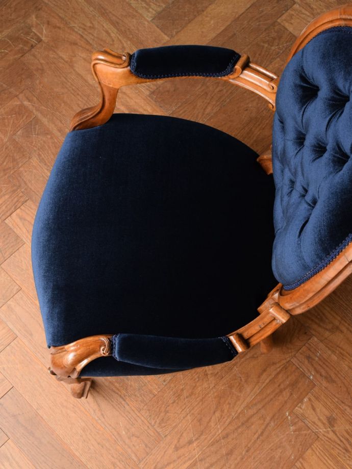 アンティークの椅子の座面