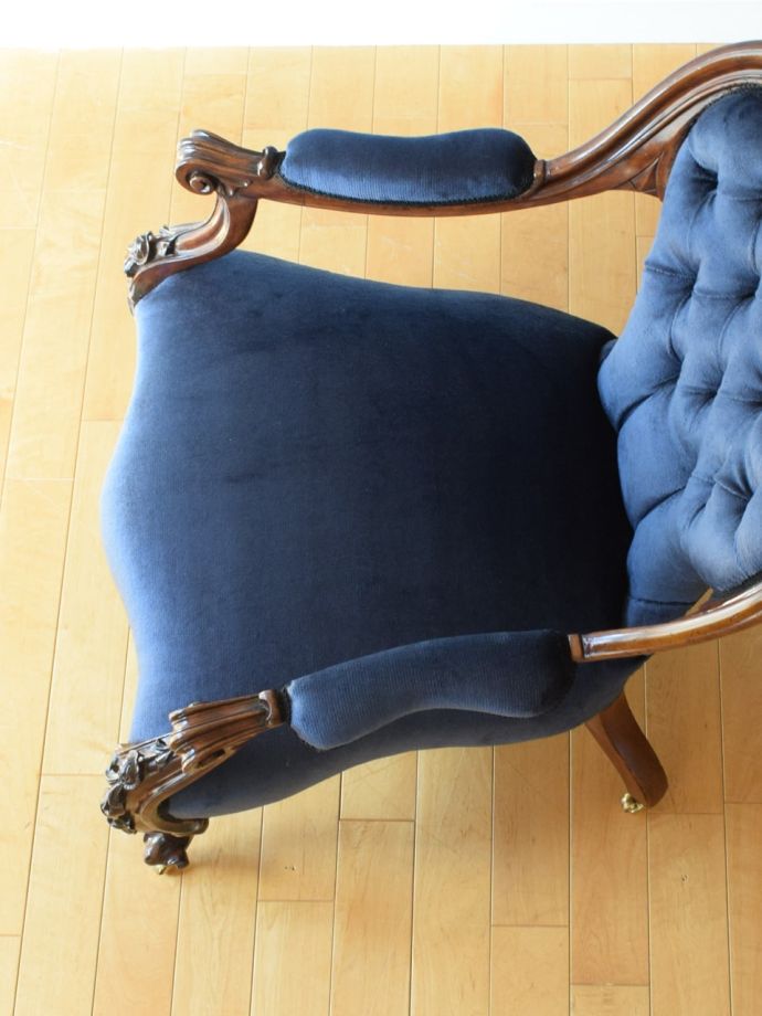 アンティークの椅子の座面