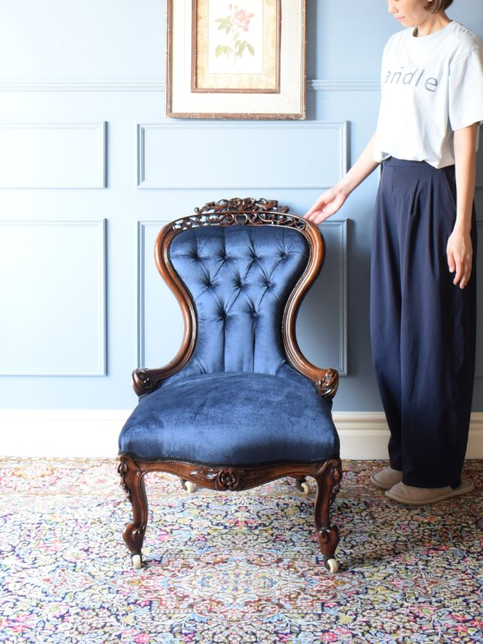 アンティークのパーソナルチェア