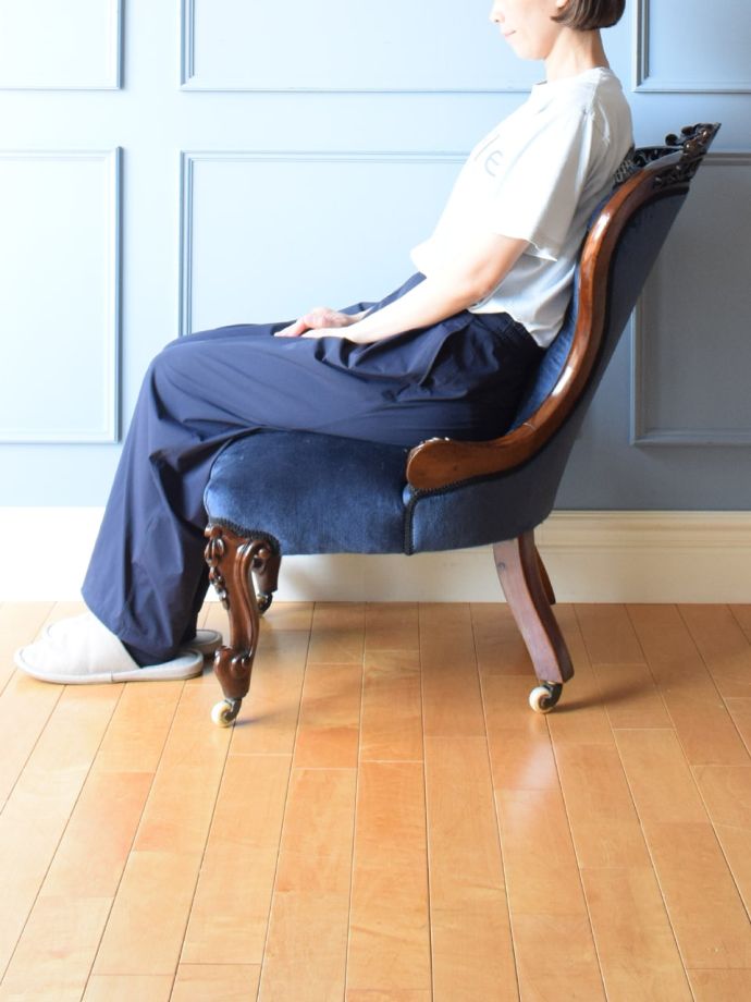 おしゃれな一人掛けソファの掛け心地