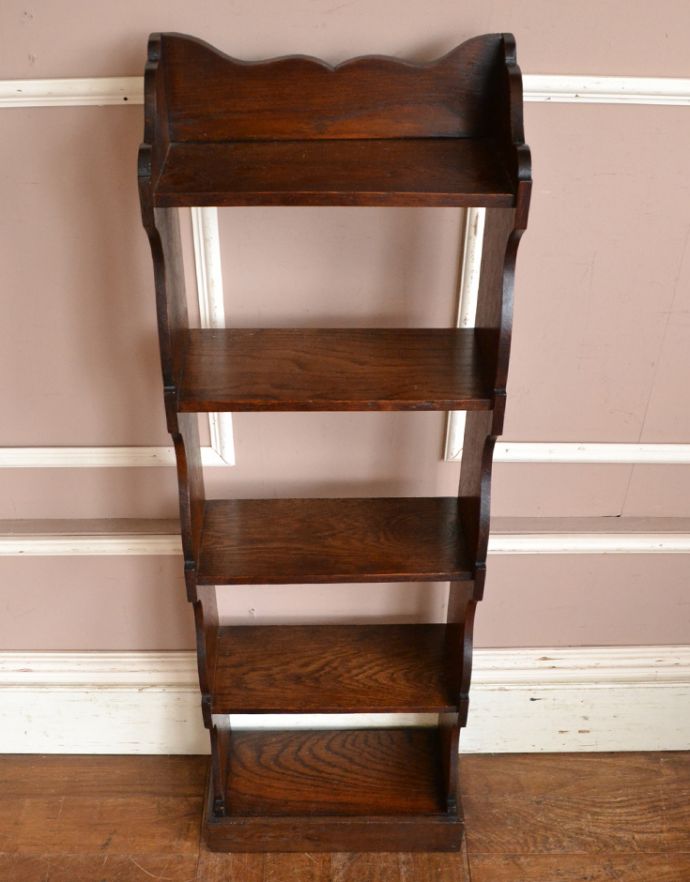 オープンシェルフ・オープンラック アンティーク家具 英国スタイルのアンティーク家具、オープンタイプのブックシェルフ(本棚)。棚板は固定です。(q-660-f)
