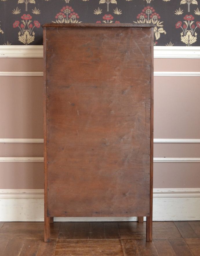 アンティークのチェスト アンティーク家具 英国スタイルのインテリアに、オーク材のアンティーク6段チェストオブドロワーズ。きちんとメンテナンスしてあるので、裏側もキレイです。(q-662-f)