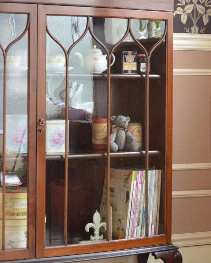 鍵がかかるブックケース（書庫）、イギリス入荷のアンティーク家具(q