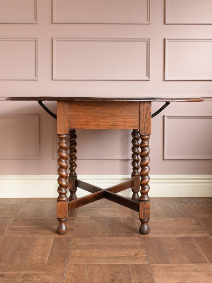 伸長式天板を開いた状態