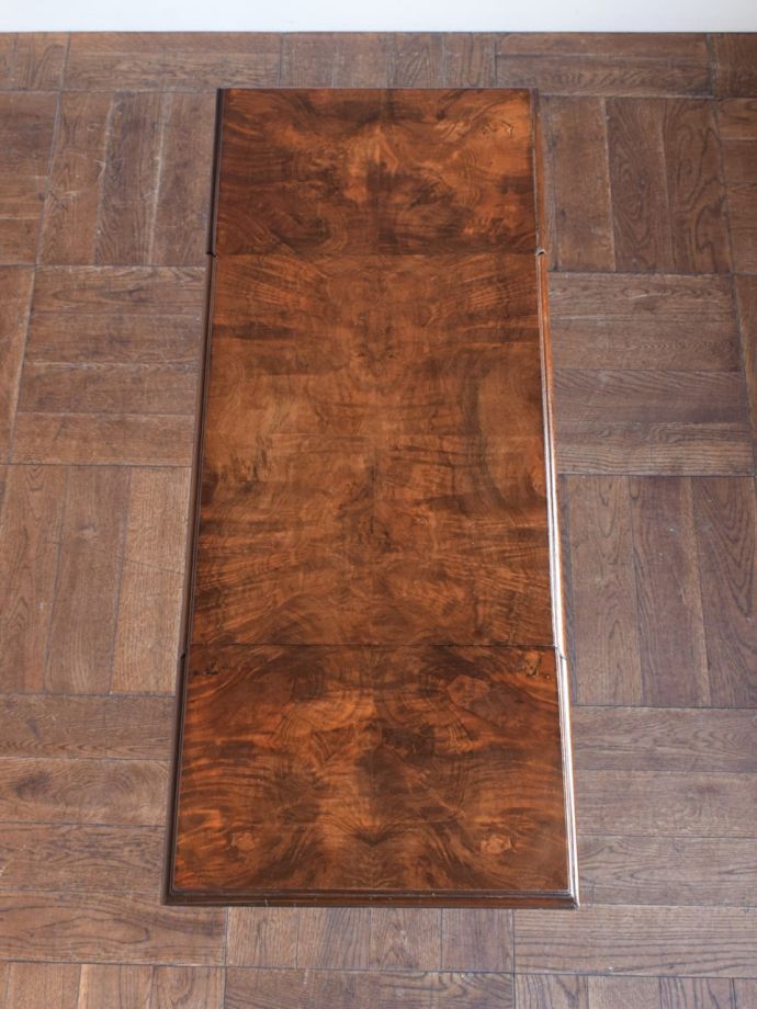 アンティーク家具の天板