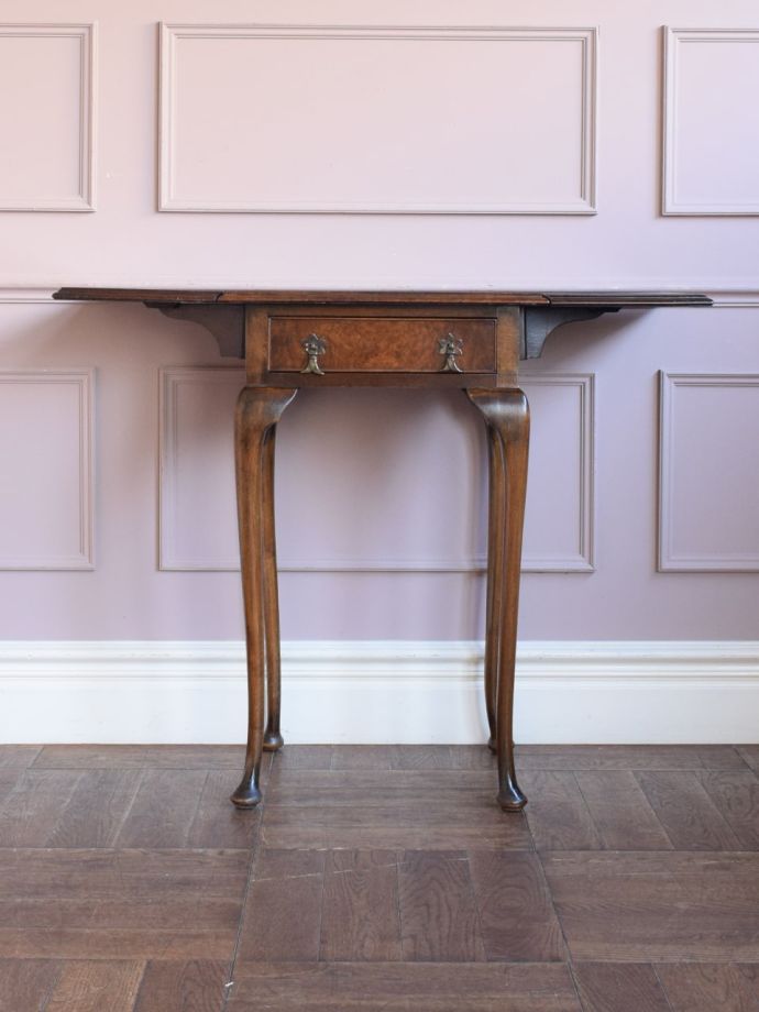 伸長式天板を開いた状態