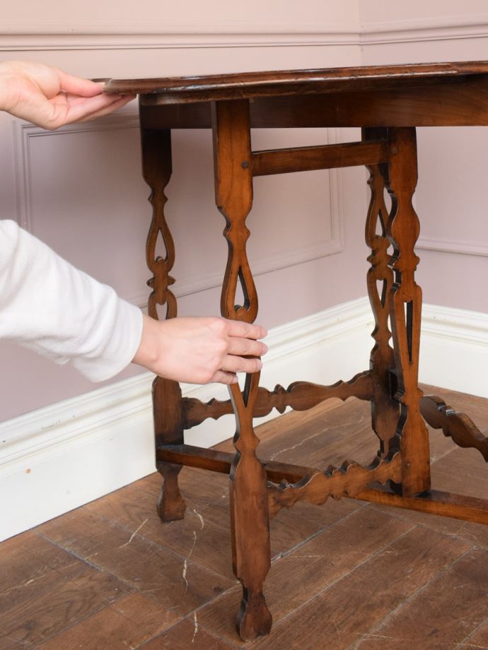 ゲートレッグテーブルの使い方