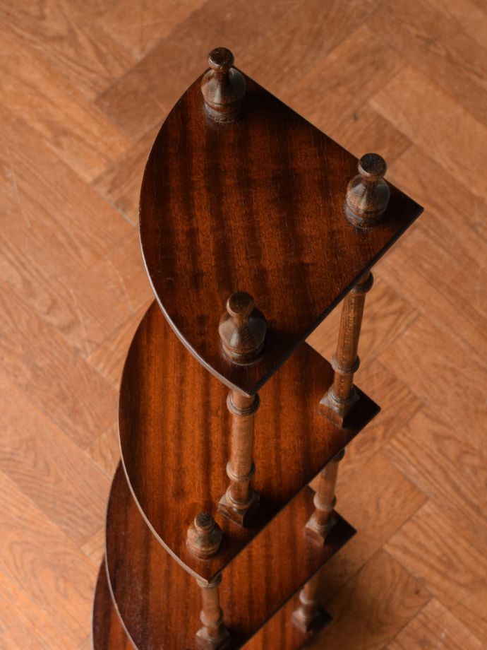 コーナーシェルフの天板