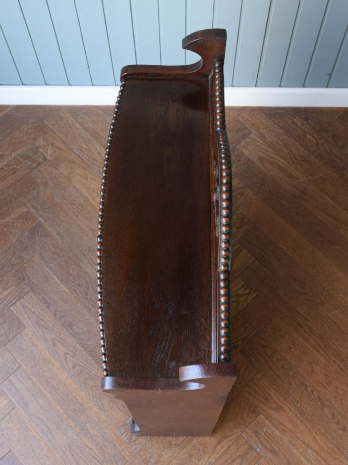 アンティーク本棚の天板