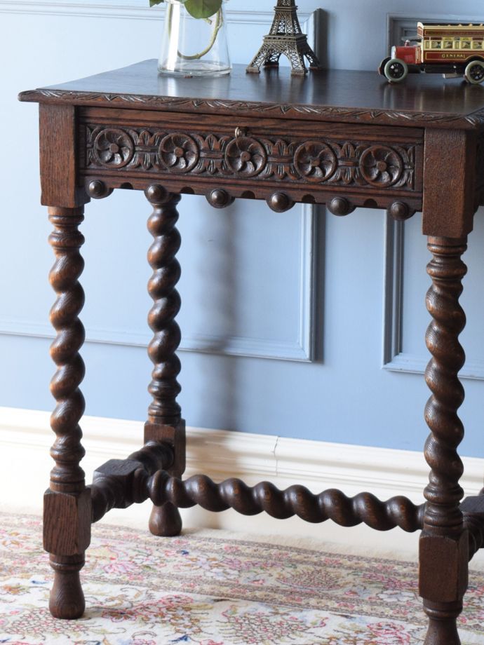 おしゃれなコンソールテーブル