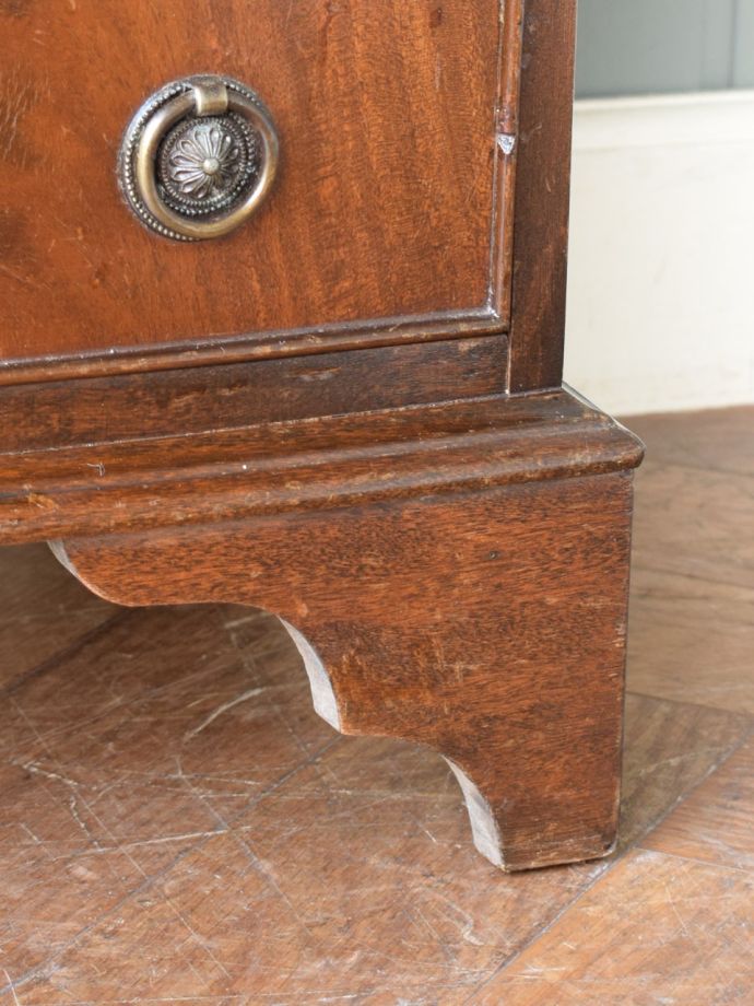 イギリス チェスト♡ 英国アンティークのおしゃれな7段チェスト、マホガニー材の美しい