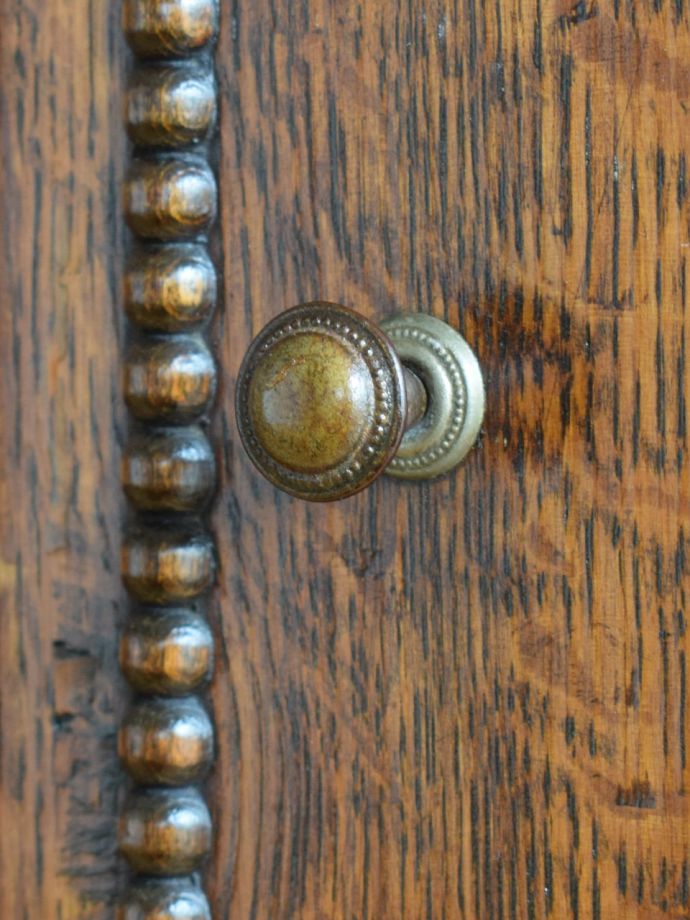 アンティーク家具の取っ手