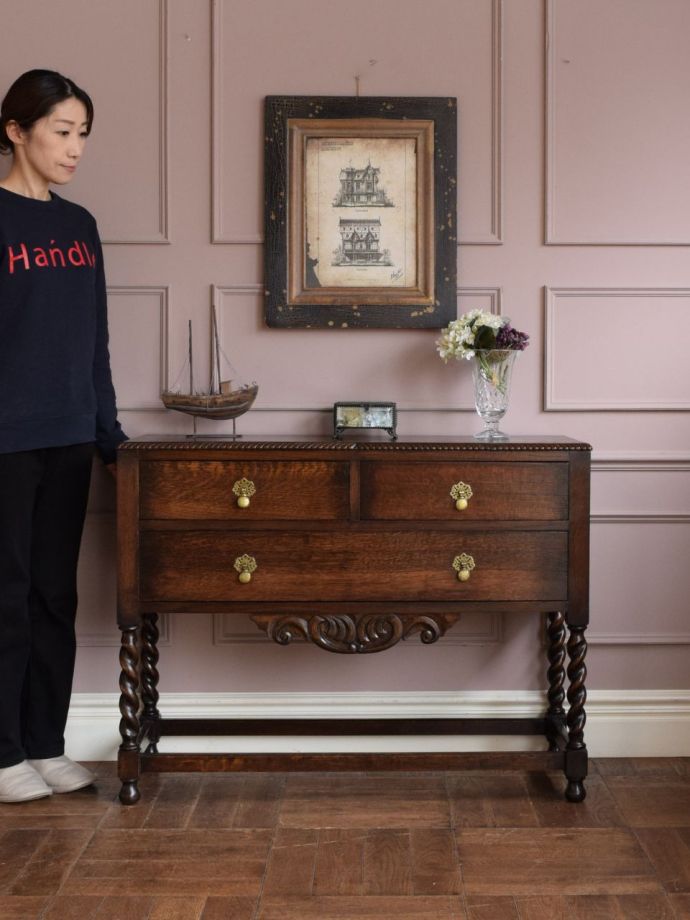 イギリスのアンティークチェスト